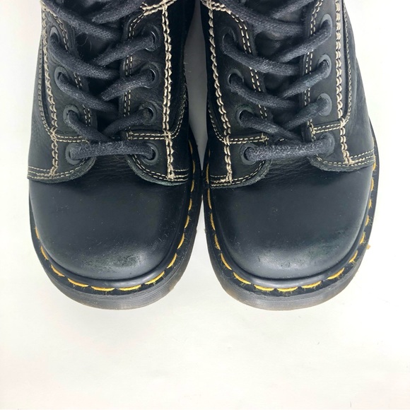 Vintage Dr Martens Made In England 8A07 Lowtop Lace Up Boots Women’s 7 Shoes - Picture 10 of 12